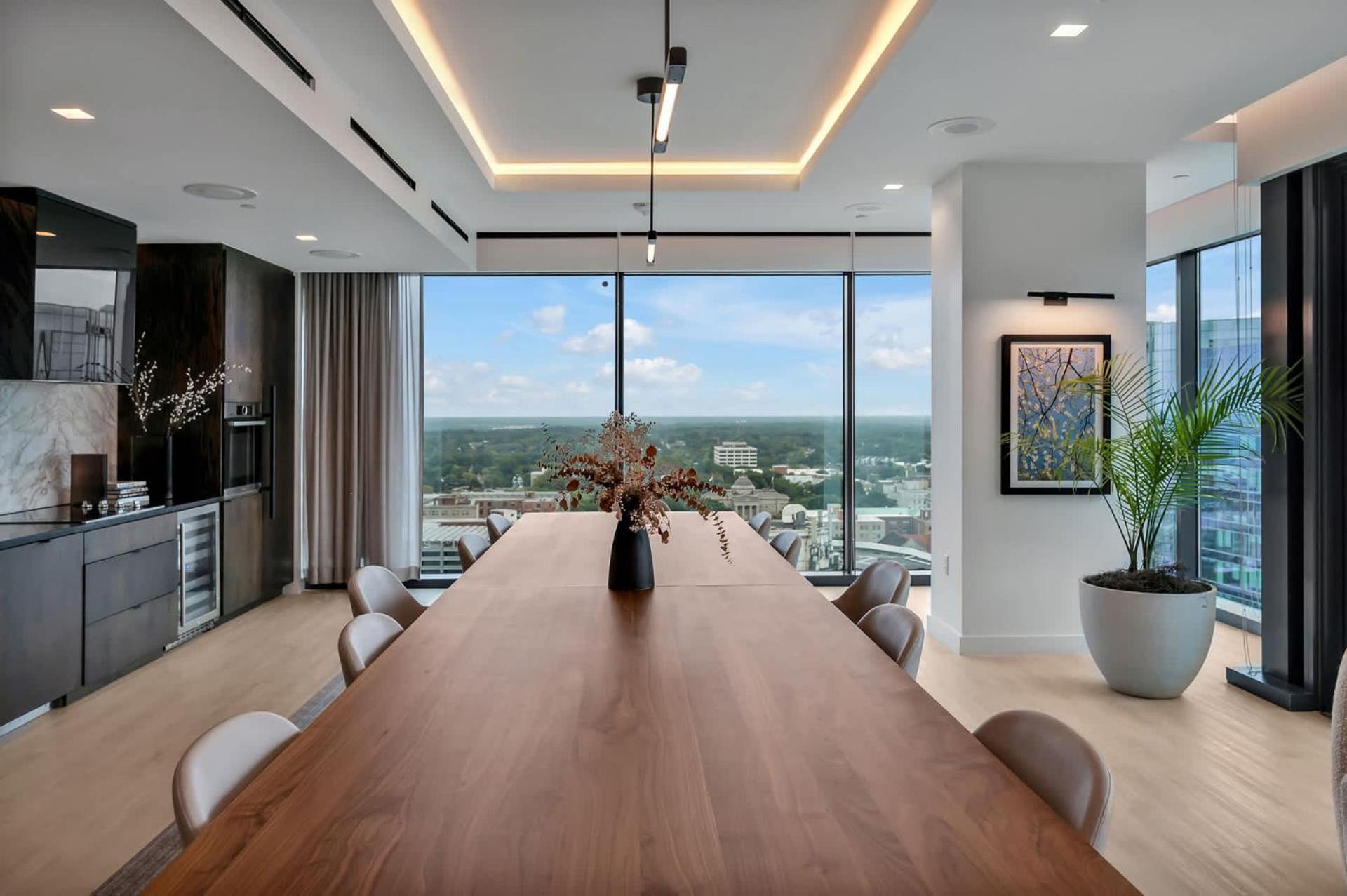 High-Rise Apt Raleigh Free Parking & Sunset View 1 Екстер'єр фото